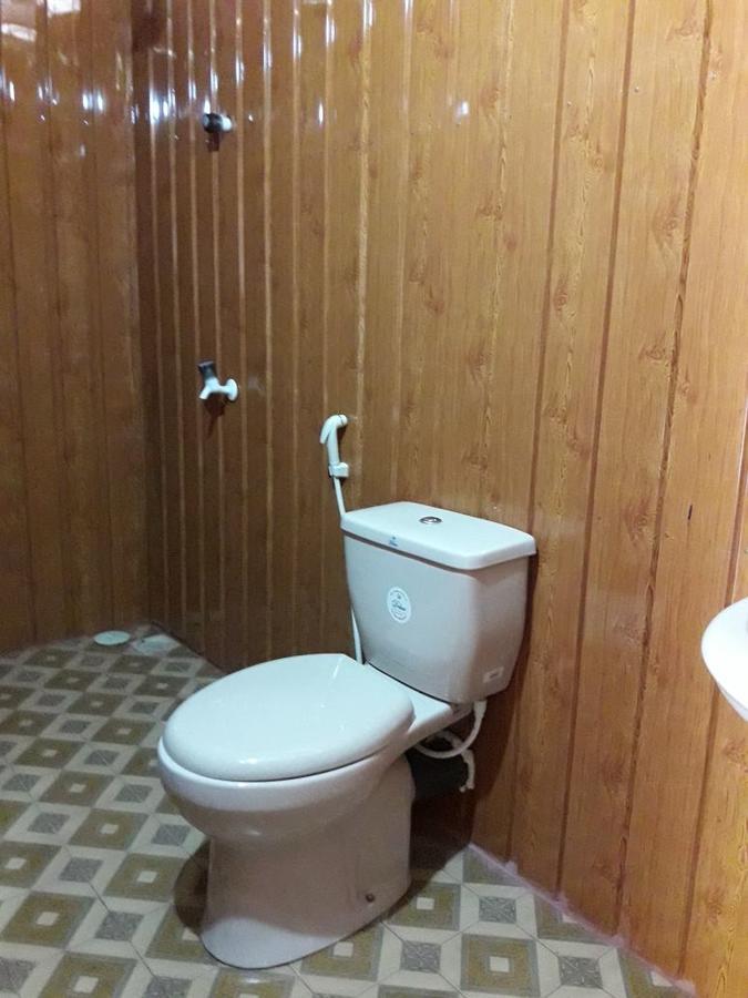 Naaval Beach Villa & Rooms 바티칼로아 외부 사진